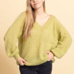 2337 KAMMA gul v hálspeysa á dönsku