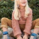 T17-38 Fleur barnapeysa