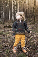 Þjóðleg norsk barnapeysa