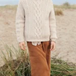 T14-16 Aran kaðlapeysa