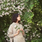 T17-04 Kelly peysa með hliðarklaufum