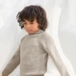 T17-29 Lynns barnapeysa