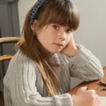 T14-23 Brugðin peysa